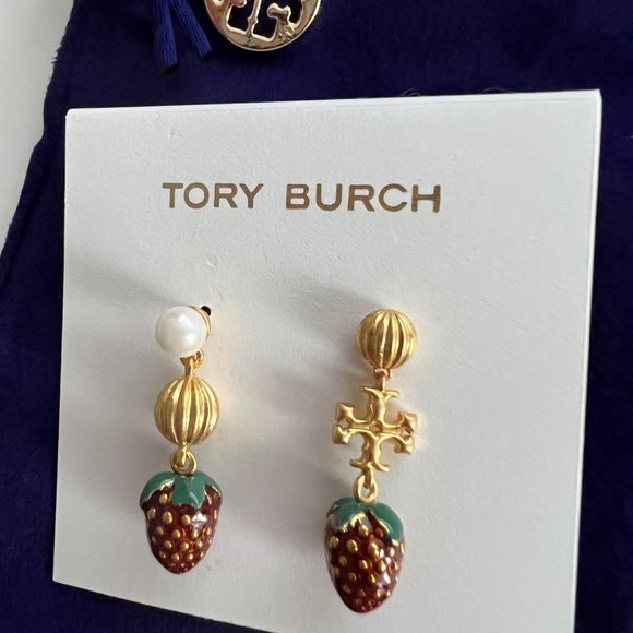 Tory Burch Logo Strawberry-charm Drop Earrings - Picture 4 of 9